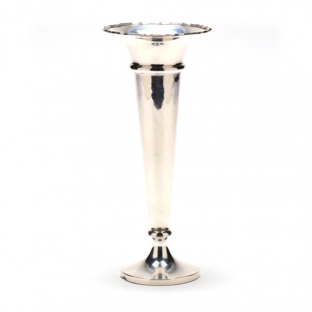elizabeth-ii-sterling-silver-trumpet-vase