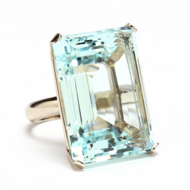 14kt-white-gold-and-aquamarine-ring