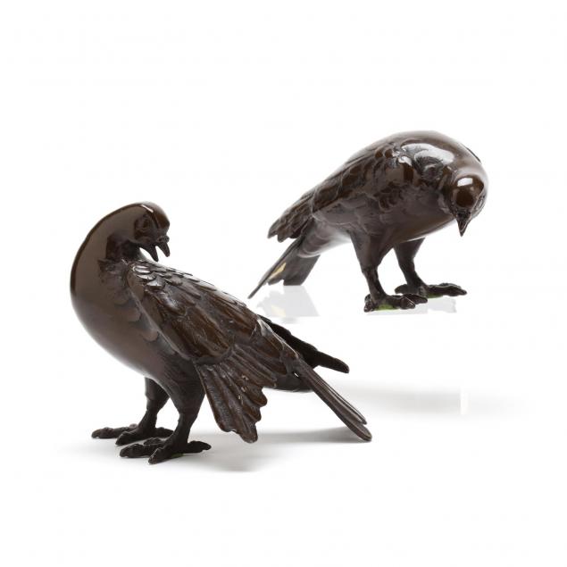 pair-of-japanese-bronze-doves