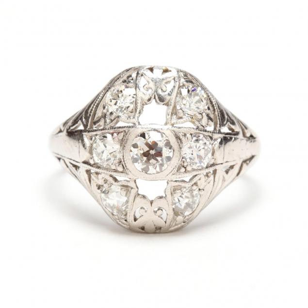 antique-platinum-and-diamond-ring