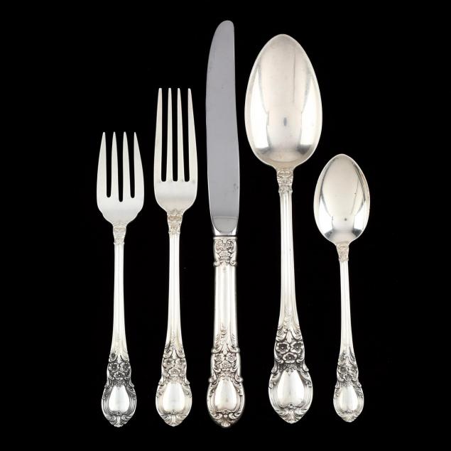 lunt-american-victorian-sterling-silver-flatware-service