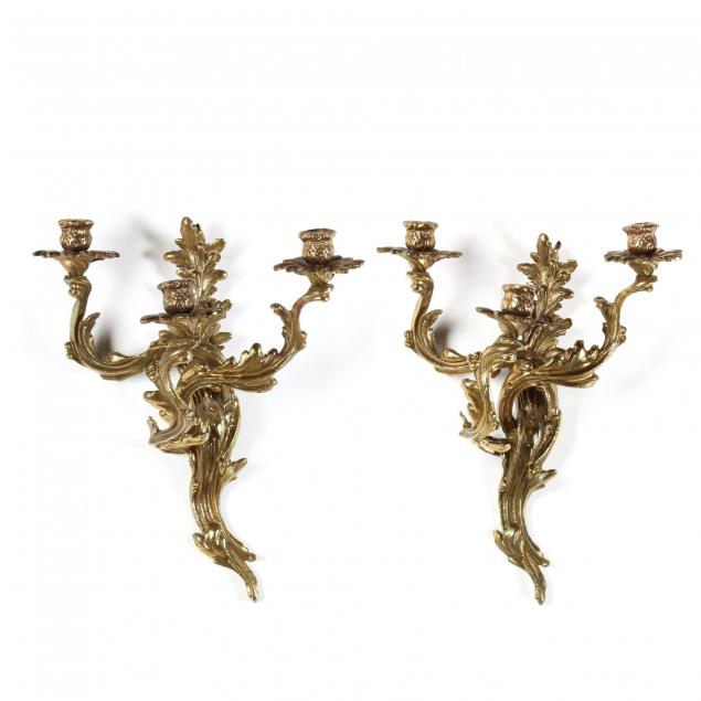 pair-of-louis-xv-style-wall-sconces