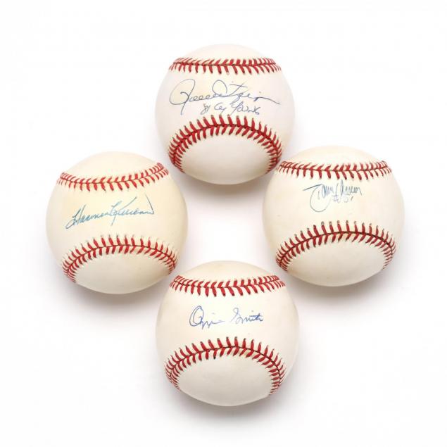 group-of-hall-of-famers-single-signed-baseballs-psa-dna