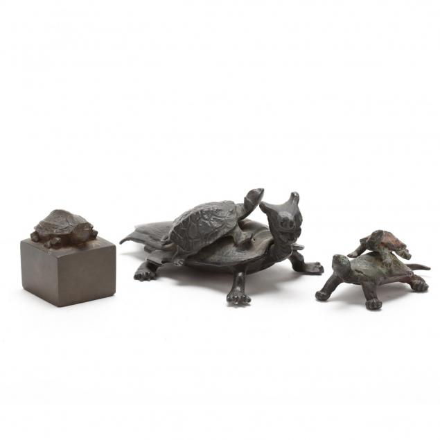 antique-group-of-chinese-cast-metal-turtles