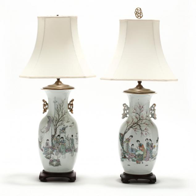 two-similar-antique-chinese-export-porcelain-table-lamps