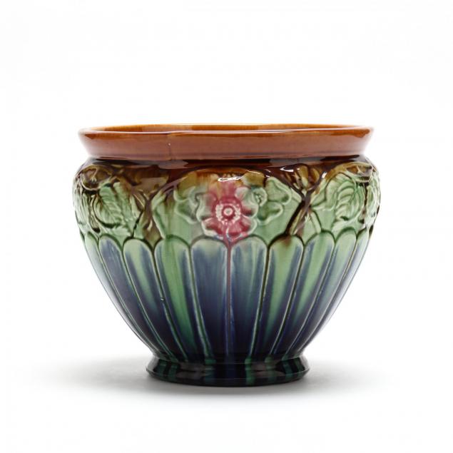 art-nouveau-majolica-jardiniere