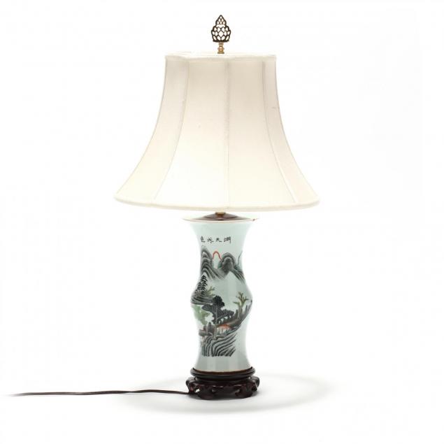 antique-chinese-porcelain-table-lamp