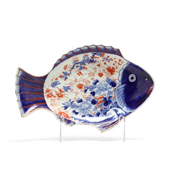 antique-imari-fish-shaped-platter