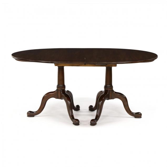 henkel-harris-queen-anne-style-dining-table