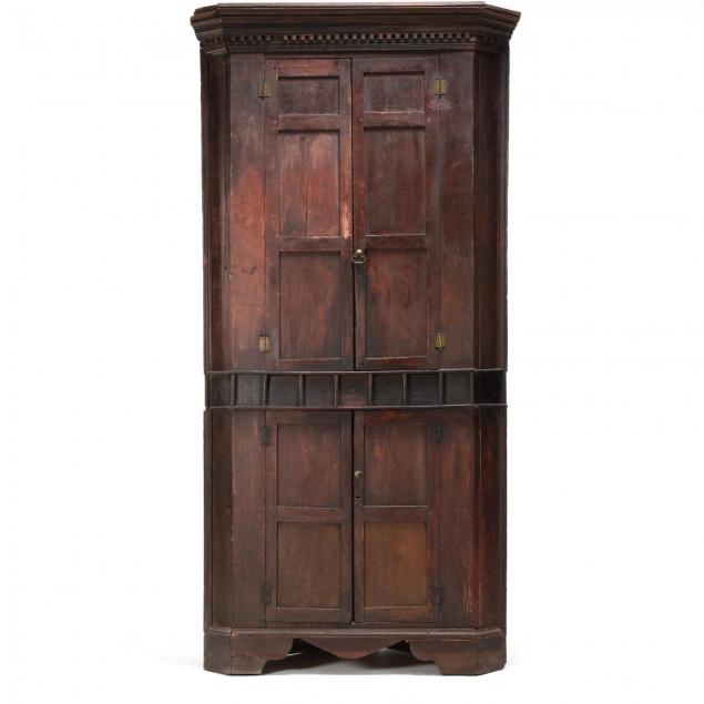 southern-painted-chippendale-corner-cupboard