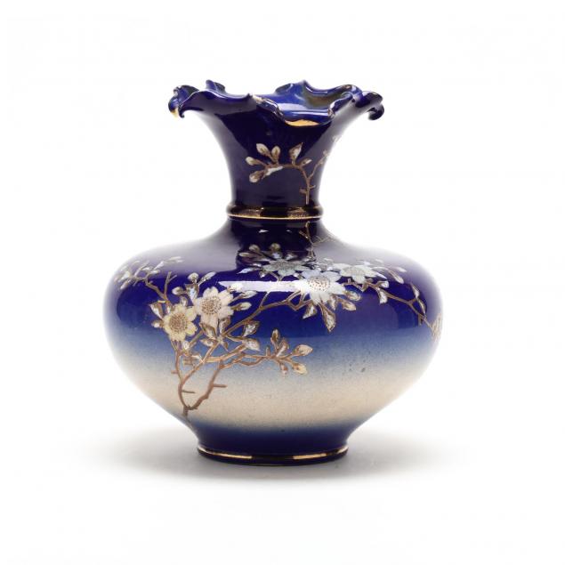 japanese-moriage-pottery-vase