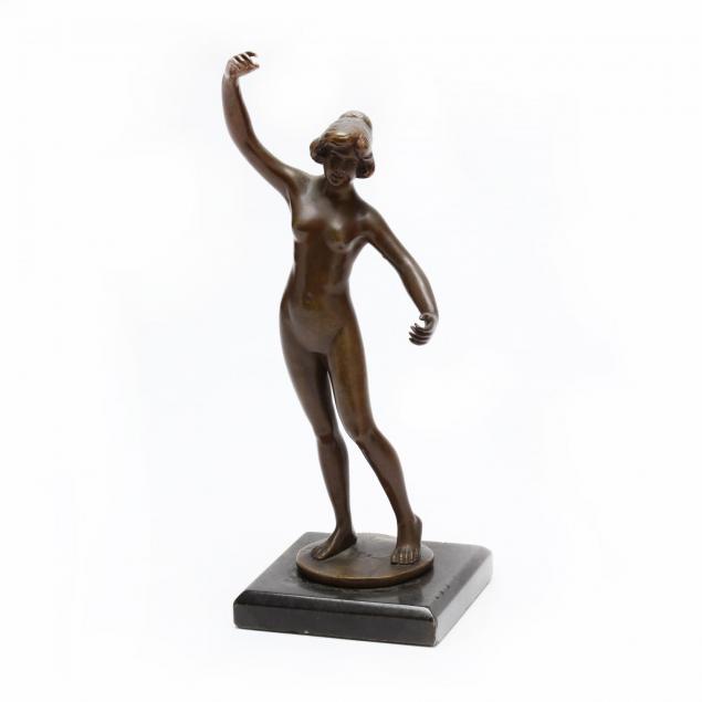 bronze-sculpture-of-a-nude-woman
