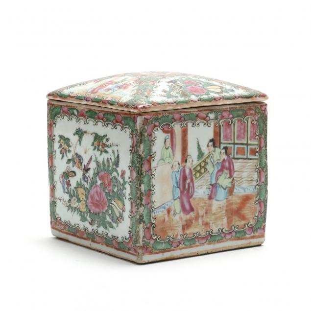 famille-rose-lidded-tea-caddy