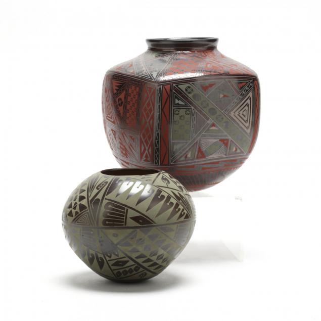 mata-ortiz-two-painted-black-glaze-pottery-vessels