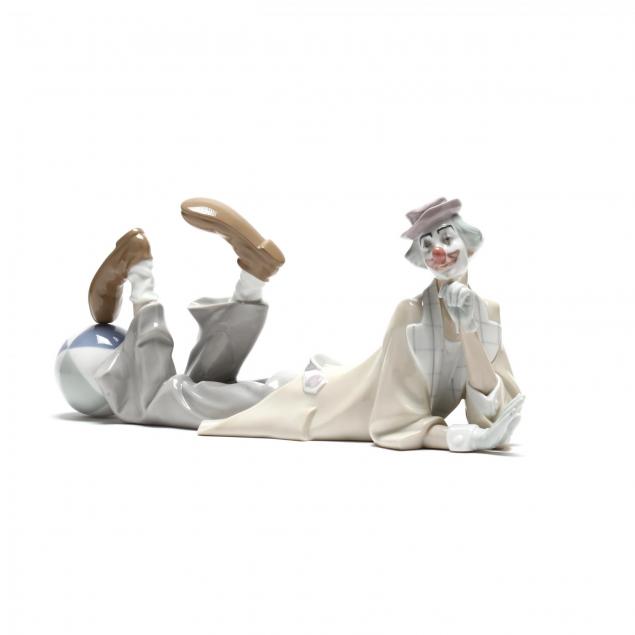 lladro-retired-figure-of-payaso-acostado