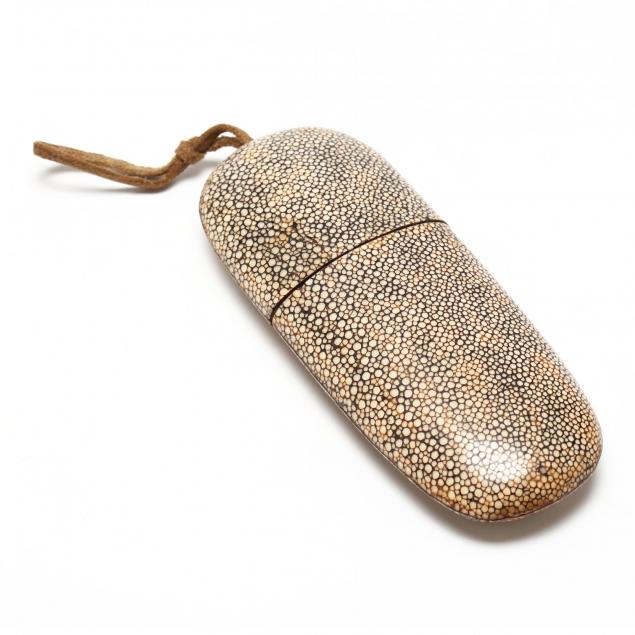 antique-shagreen-eyeglass-case