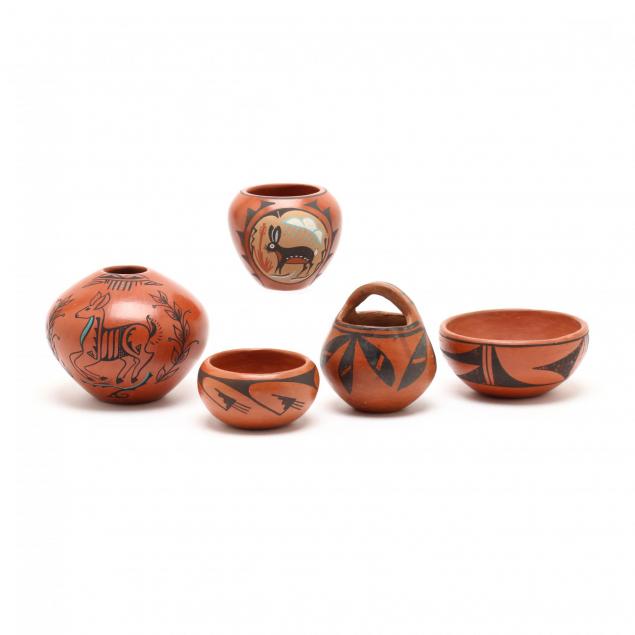 five-pieces-of-hopi-pottery