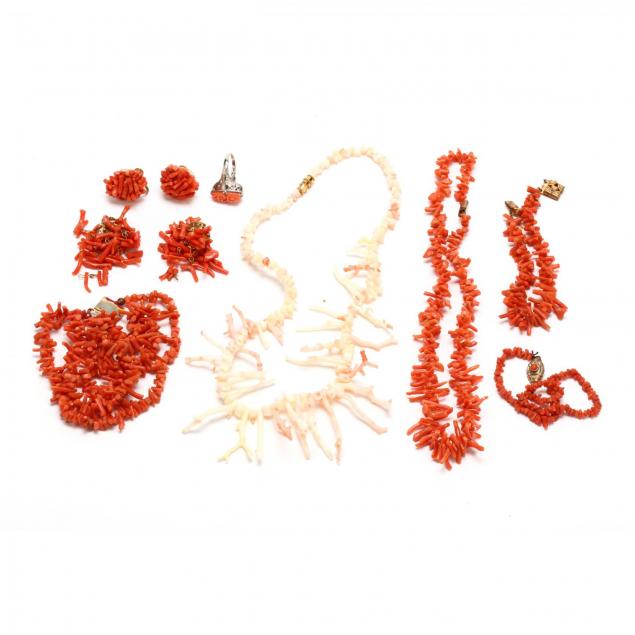 vintage-coral-grouping