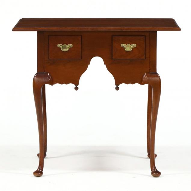 adams-county-collection-queen-anne-style-dressing-table