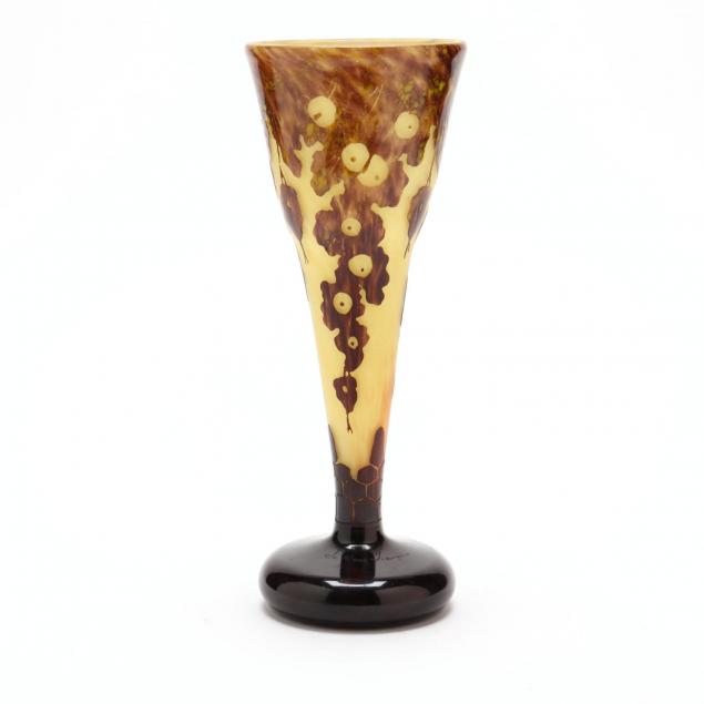 le-verre-francais-art-deco-cameo-trumpet-vase