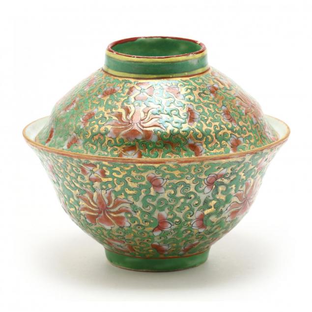 a-chinese-i-famille-rose-i-bowl-with-cover