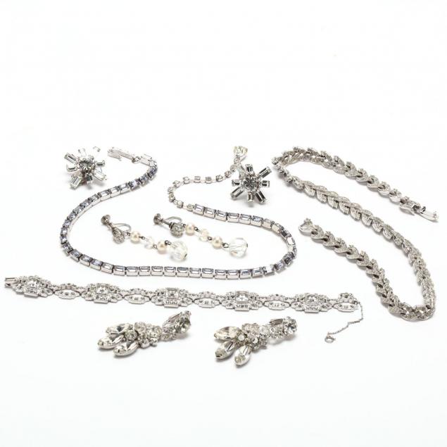 group-of-vintage-rhinestone-jewelry