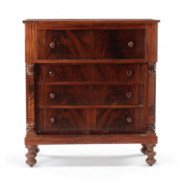 kentucky-late-classical-chest-of-drawers