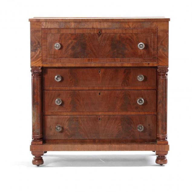 kentucky-late-classical-butler-s-desk