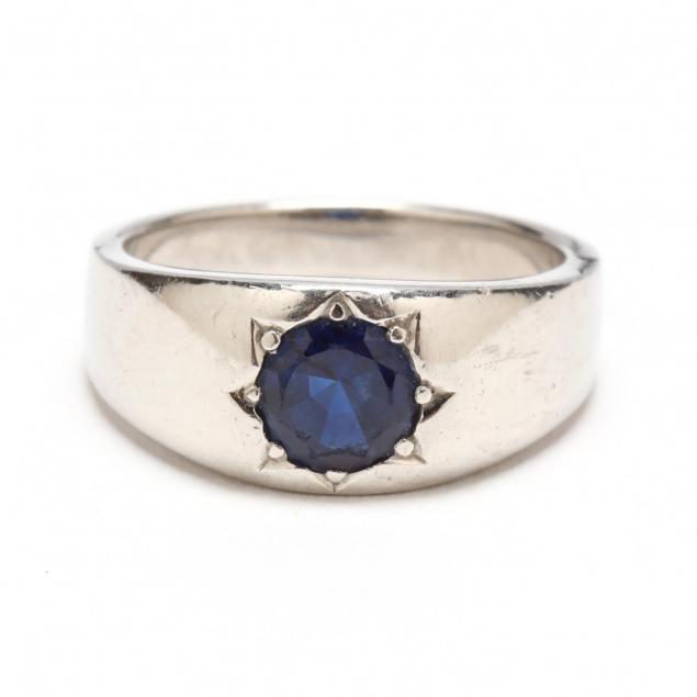 vintage-platinum-and-sapphire-ring-tiffany-co