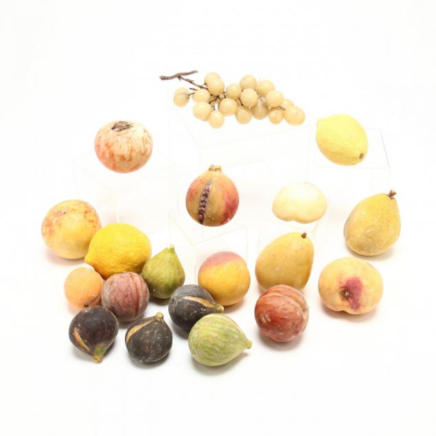 a-collection-of-stone-fruit