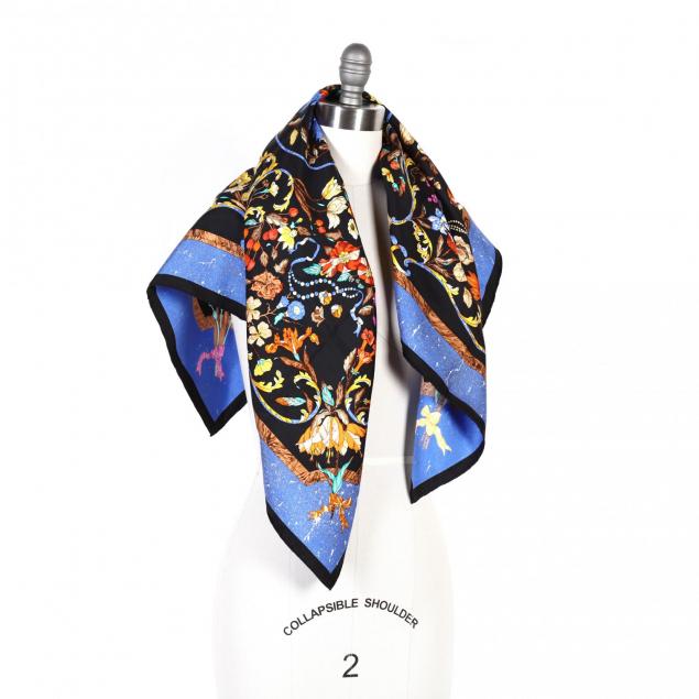 silk-scarf-i-pierres-d-orient-et-d-occident-i-hermes