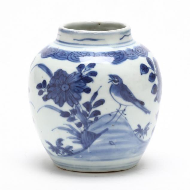 chinese-blue-white-porcelain-jar