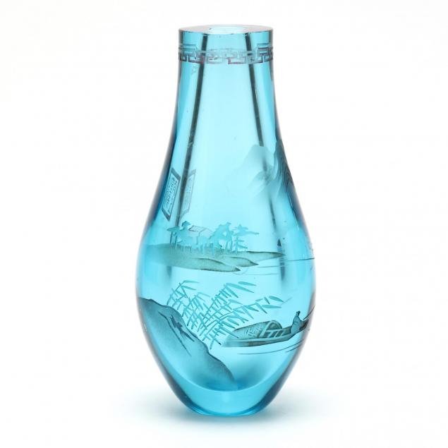 chinese-peking-glass-vase