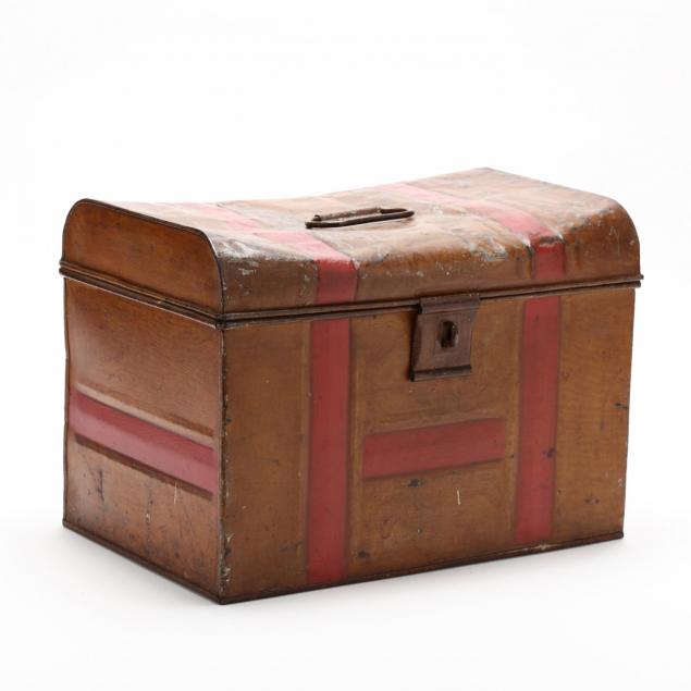 antique-toleware-carriage-trunk