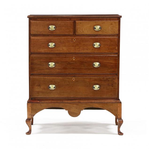 southern-walnut-chest-on-frame