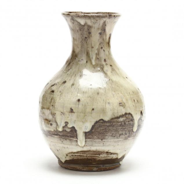 nc-pottery-vernon-owens-black-ankle-glazed-vase
