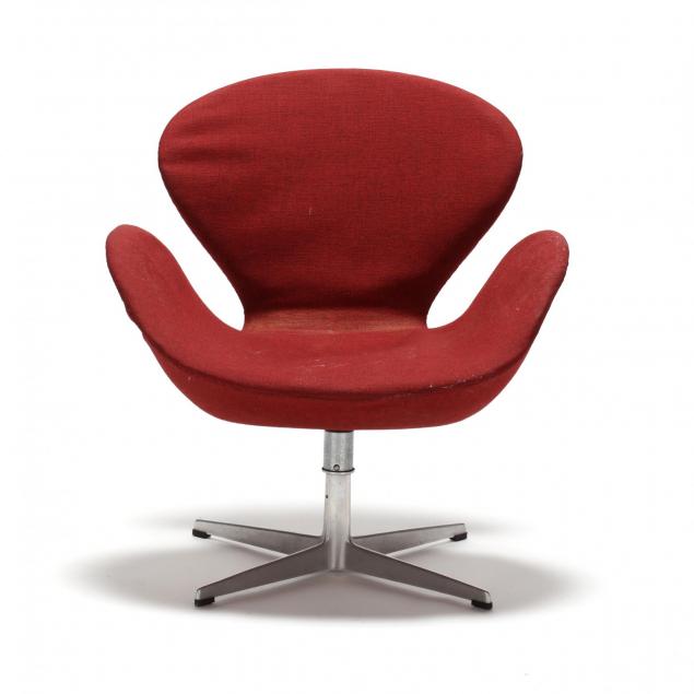 arne-jacobsen-vintage-swan-chair