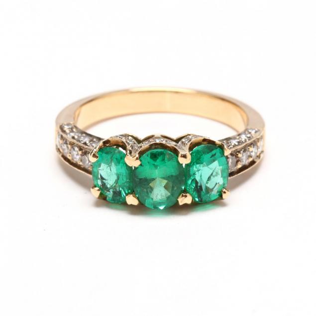 18kt-emerald-and-diamond-ring