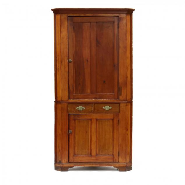 new-england-chippendale-corner-cupboard