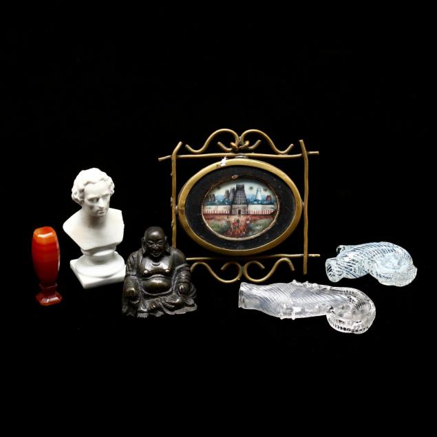 antique-miniatures-grouping