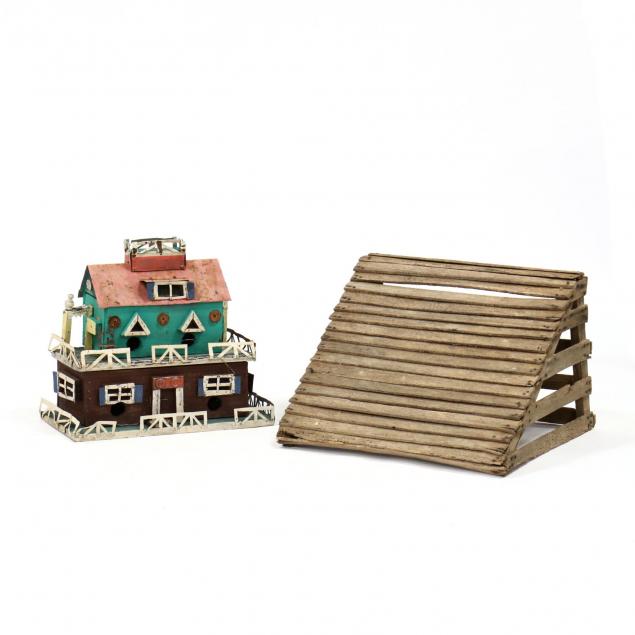 vintage-folky-birdhouse-and-chicken-ramp