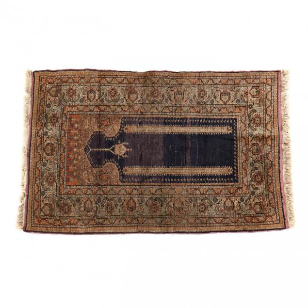 turkish-prayer-rug