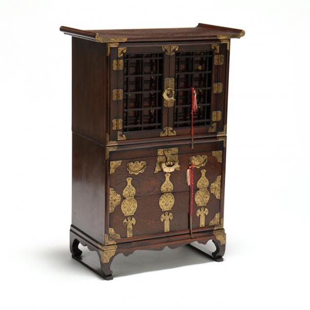 a-korean-tansu-apothecary-chest-over-chest