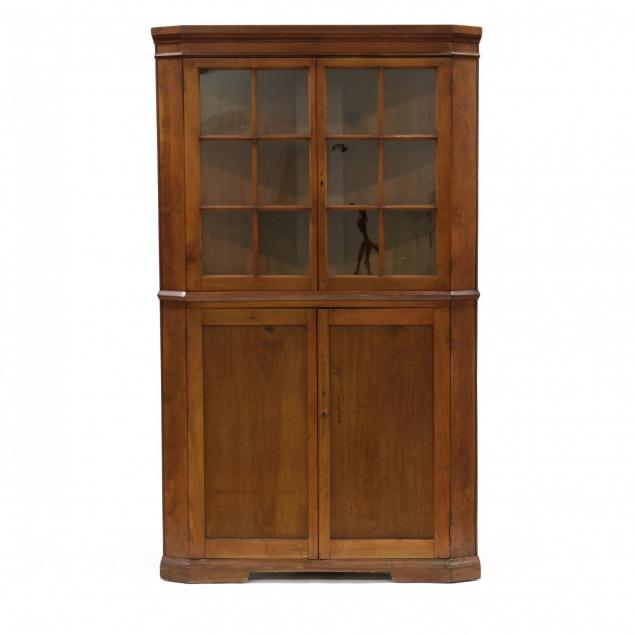 southern-chippendale-corner-cupboard