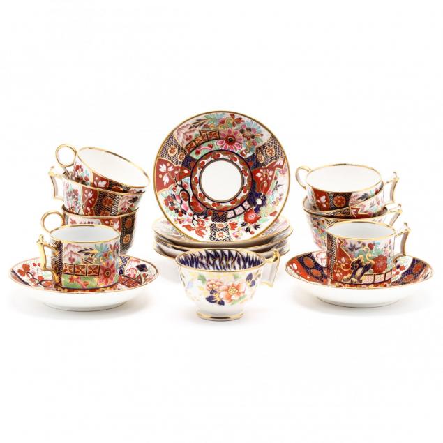 imari-pattern-china-grouping-16-pieces