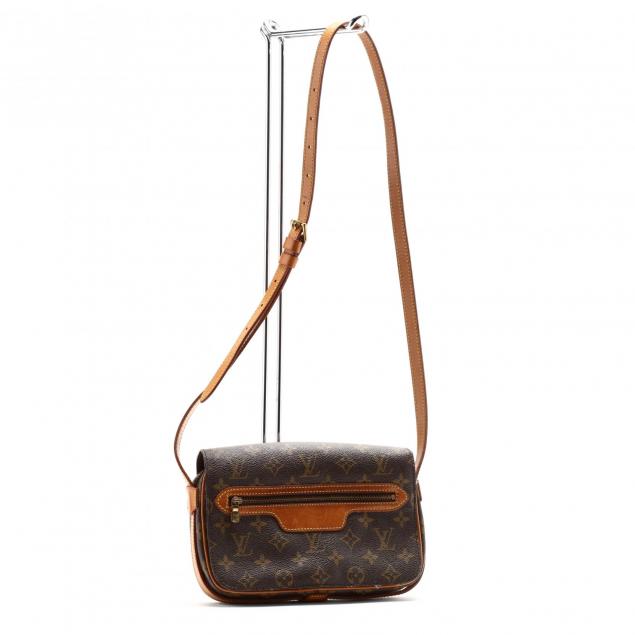 Sold at Auction: Louis Vuitton, LOUIS VUITTON, VINTAGE CROSSBODY