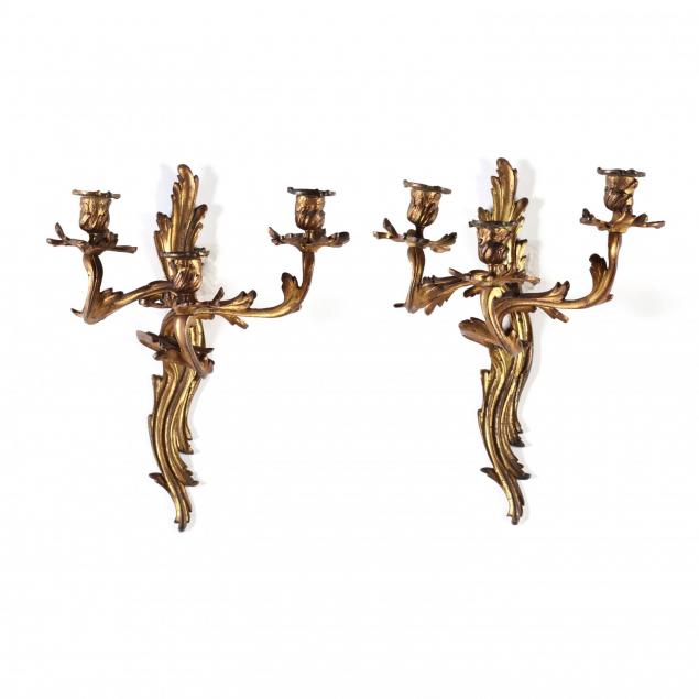 pair-of-louis-xv-style-wall-sconces