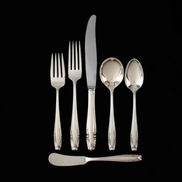 wallace-stradivari-sterling-silver-flatware-service