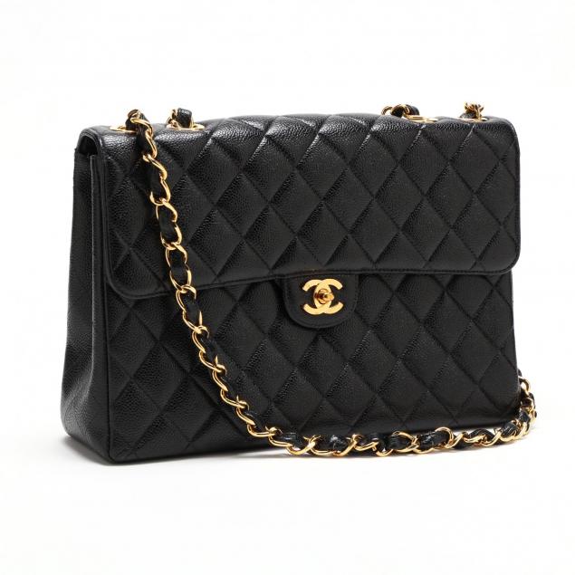 classic-flap-bag-jumbo-chanel