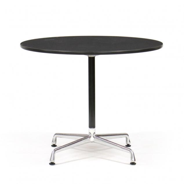 charles-and-ray-eames-round-pedestal-table